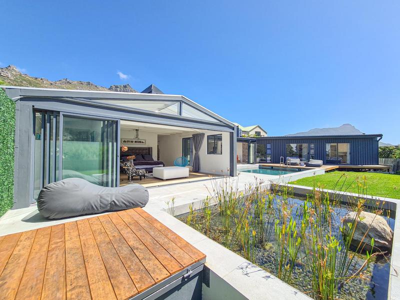 5 Bedroom Property for Sale in Hout Bay Western Cape